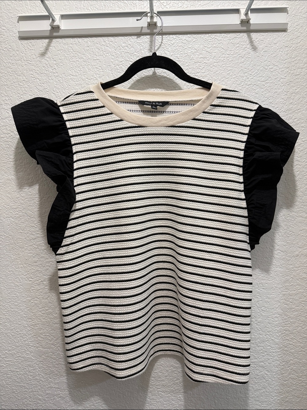 Strut & Bolt Black and Cream Striped Ruffle Sleeve Top